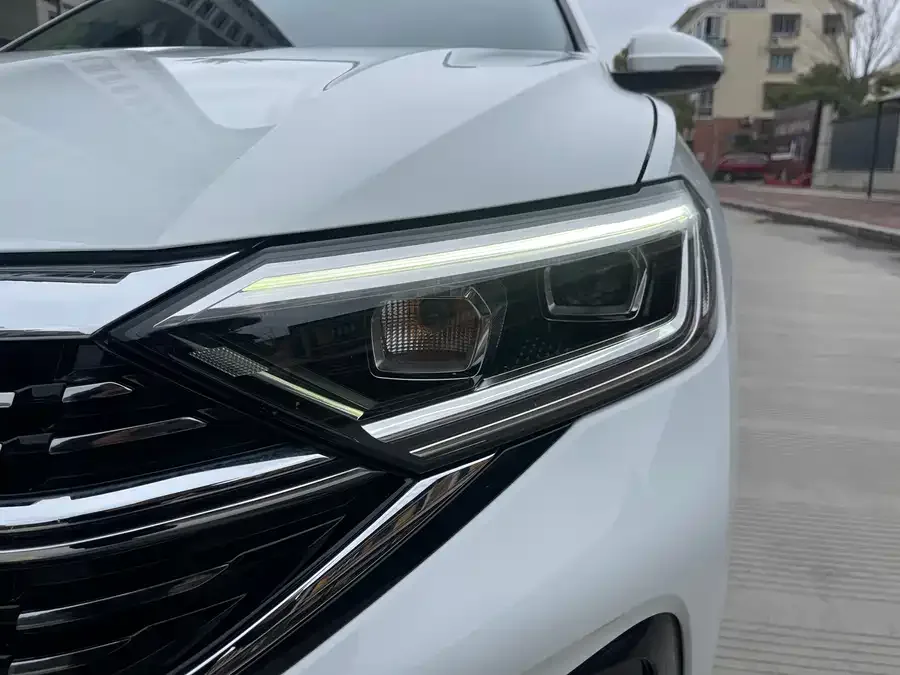 Volkswagen Sagitar 2023 Sagitar 280TSI DSG Beyond Edition 2022 — миниатюра 5