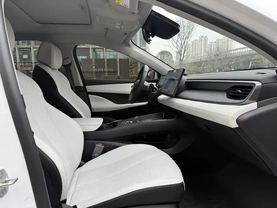 BYD seal 05 DM-i Seal 05 DM-i 2025 DM-i Intelligent Driving Edition 120KM Flagship Model 2025 — миниатюра 3