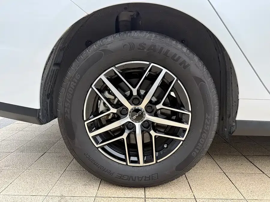 BYD seal 05 DM-i Seal 05 DM-i 2025 DM-i Intelligent Driving Edition 120KM Flagship Model 2025 — миниатюра 4