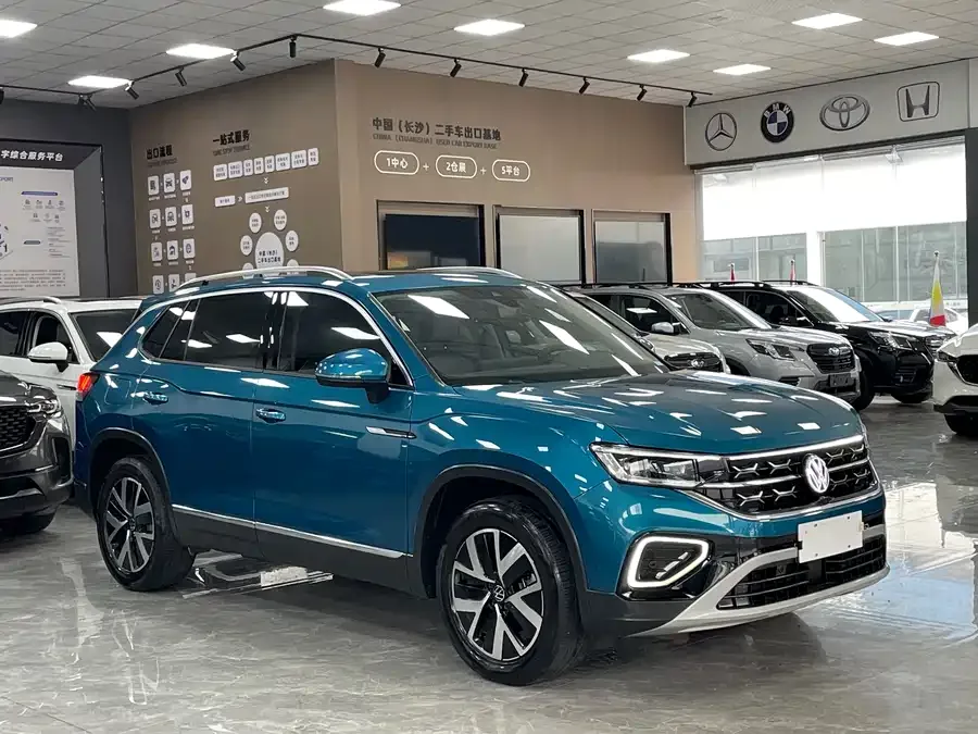 Volkswagen Tayron Tanyue 2023 280TSI 2WD Luxury Plus Advanced Edition 2022 — миниатюра 3
