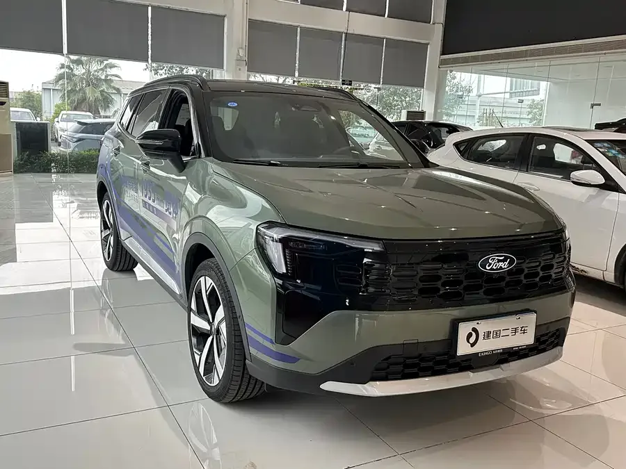 Ford Lingrui 2025 EcoBoost 170 Premium Plus 2024 — миниатюра 3