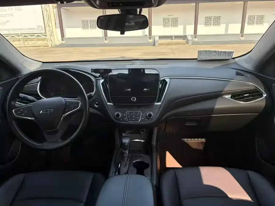 Chevrolet Malibu XL Malibu XL 2022 Redline 550T Automatic Link Edition 2023 — миниатюра 3