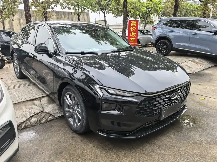 Ford Mondeo 2023 Mondeo EcoBoost 180 Luxury 2023 — миниатюра 3