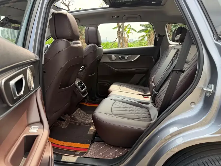 Chery Tiggo 8 PRO Tiggo 8 PRO 2024 Champion Edition 290T Two-wheel drive peak version 7 seats 2024 — миниатюра 4