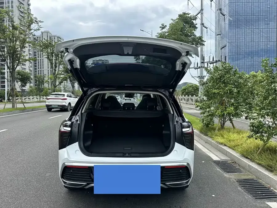 Hongqi HS3 Hongqi HS3 2023 1.5T 2WD Shanwei Edition 2023 — миниатюра 3
