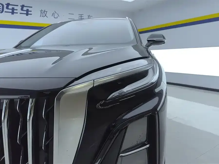 Hongqi HS3 PHEV Hongqi HS3 PHEV 2024 115km Jinwei Edition 2025 — миниатюра 2