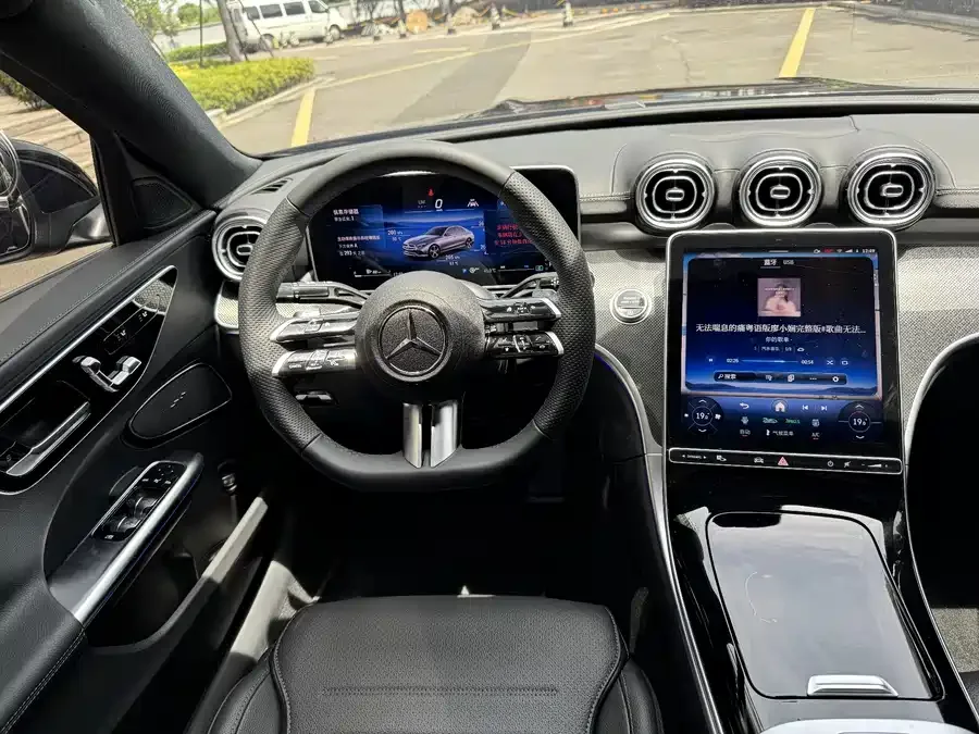 Mercedes-Benz Class C Mercedes-Benz C-Class 2025 C 260 L Sports Edition 2025 — миниатюра 2