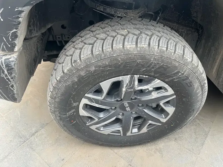 BAIC BJ40 Beijing BJ40 2026 2.0D Diesel Version 2025 — миниатюра 2