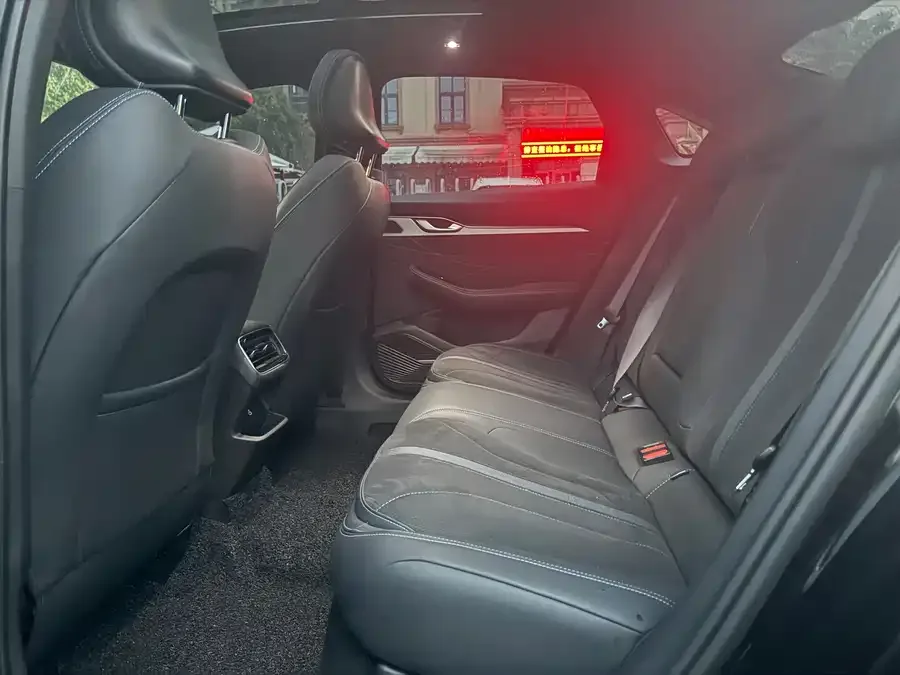 Geely Xingrui Xingrui 2026 Oriental Yao 2.0TD Xiaohan Edition 2025 — миниатюра 5