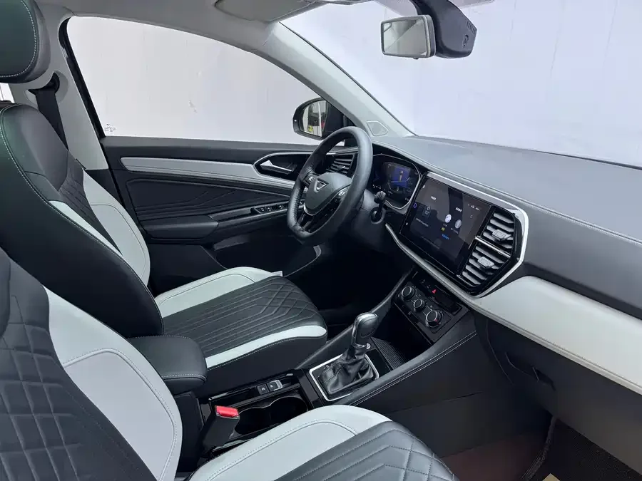 Jetta VS7 Jetta VS7 2024 Qianli Jiangshan 280TSI Automatic Glory Edition 2024 — миниатюра 2