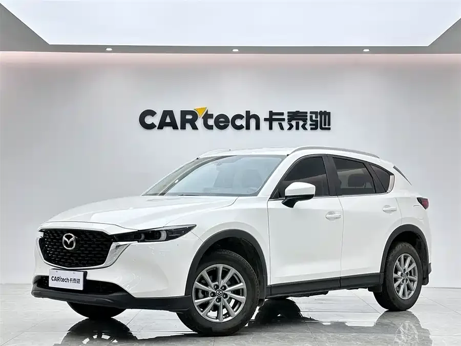 Mazda CX-5 2024 2.0L automatic two-wheel drive comfort model 2024 — фото 1, купить с доставкой в Москву