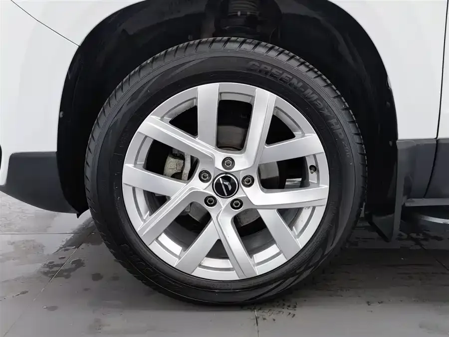 Jetta VS5 Jetta VS5 2023 280TSI Automatic Enjoyment Edition 2024 — миниатюра 5