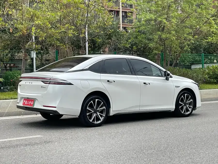 AION AION S Plus AION S Plus 2022 80 Technology Edition 2023 — миниатюра 2
