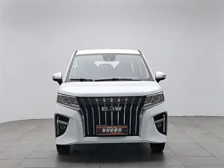 BAW Ruisheng Ace M7 New Energy Ruisheng Ace M7 New Energy 2025 Model 320KM Luxury Mid-size Commercial Vehicle 9-seater 2025 — миниатюра 3