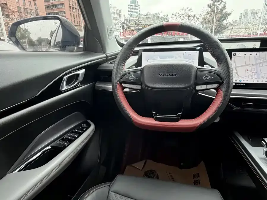 Oshan Z6 Changan Auchan Z6 2023 Blue Whale 1.5T DCT smart collar model 2024 — миниатюра 3