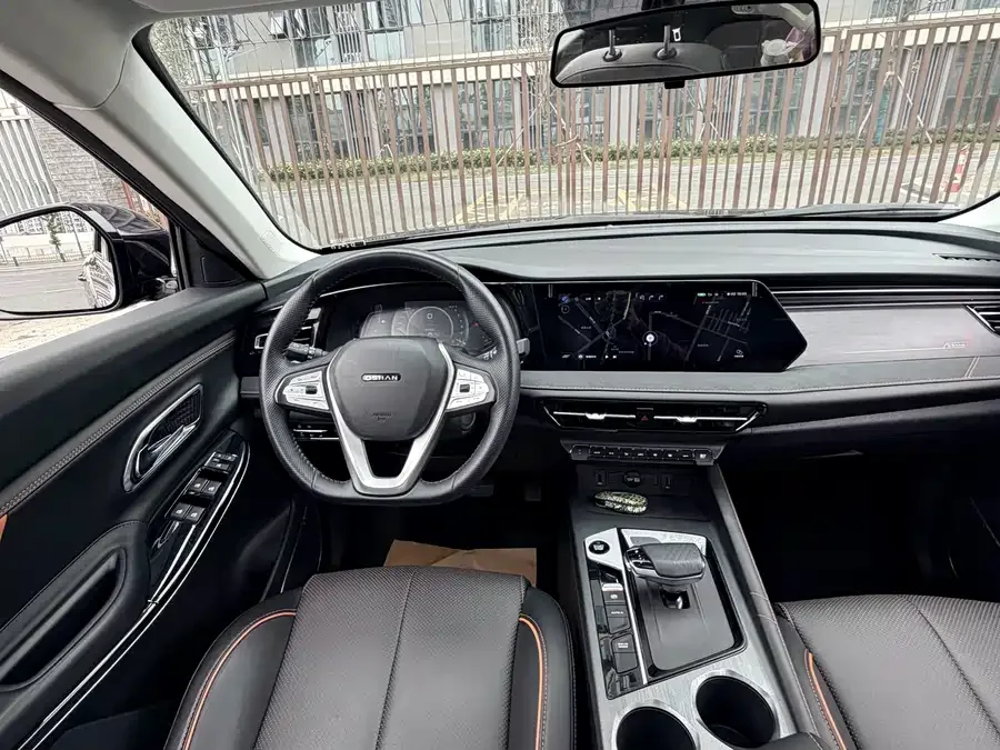Oshan X7 PLUS Changan Oushang X7 PLUS 2022 1.5T Blue Whale Edition Automatic Premium 2022 — миниатюра 2