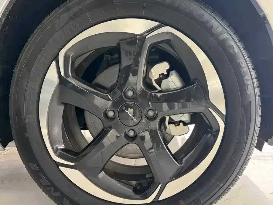 Dongfeng nano 01 Nano 01 2024 430 Plus Smart+ 2026 — миниатюра 2