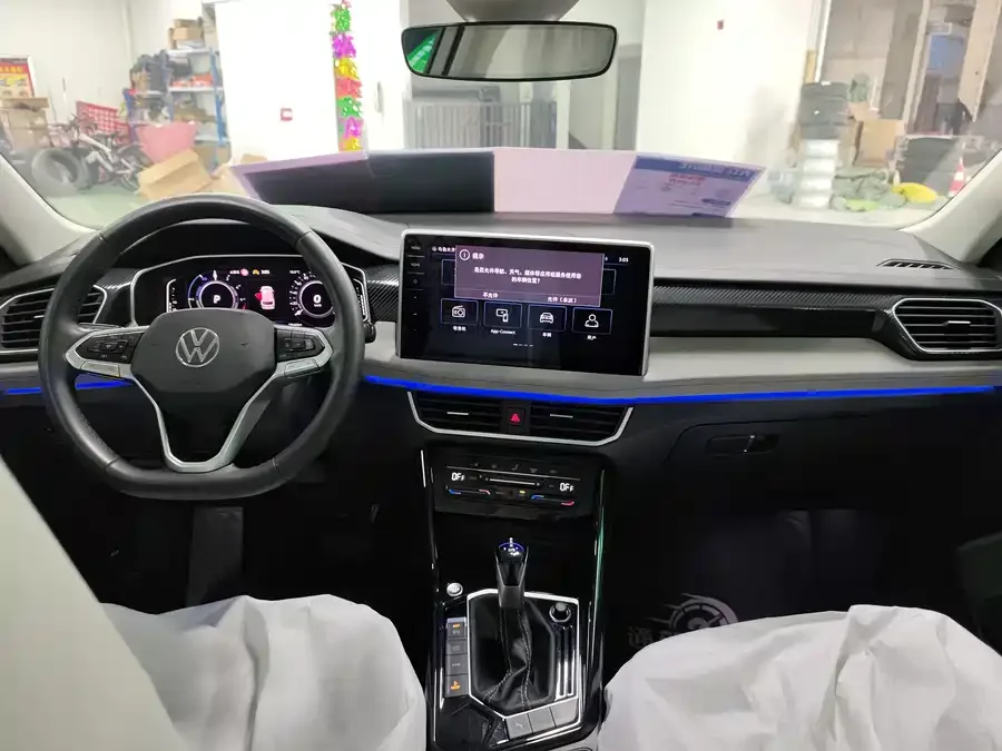 Volkswagen Tayron GTE plug-in hybrid Tanyue GTE plug-in hybrid 2023 280TSI 5th Anniversary Edition 2024 — миниатюра 2