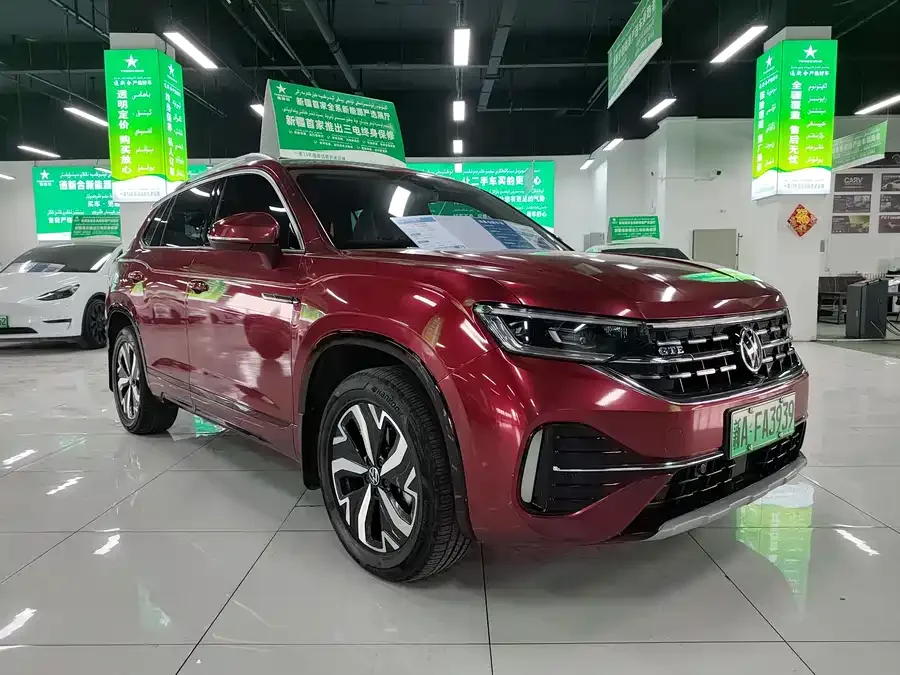 Volkswagen Tayron GTE plug-in hybrid Tanyue GTE plug-in hybrid 2023 280TSI 5th Anniversary Edition 2024 — миниатюра 3