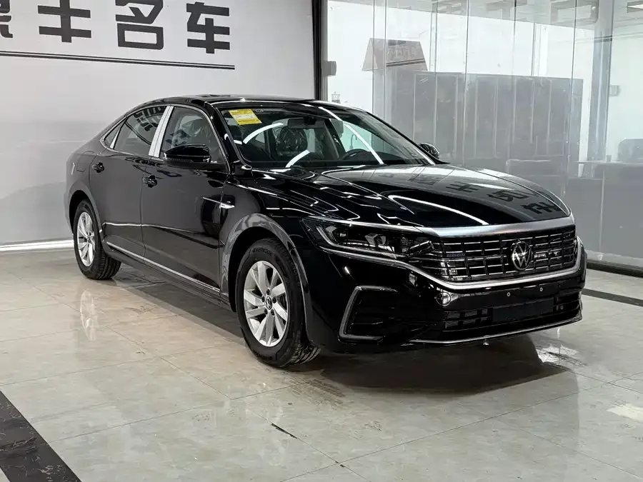 Volkswagen Passat New Energy Passat New Energy 2025 430PHEV Hybrid Business Edition 2026 — миниатюра 3