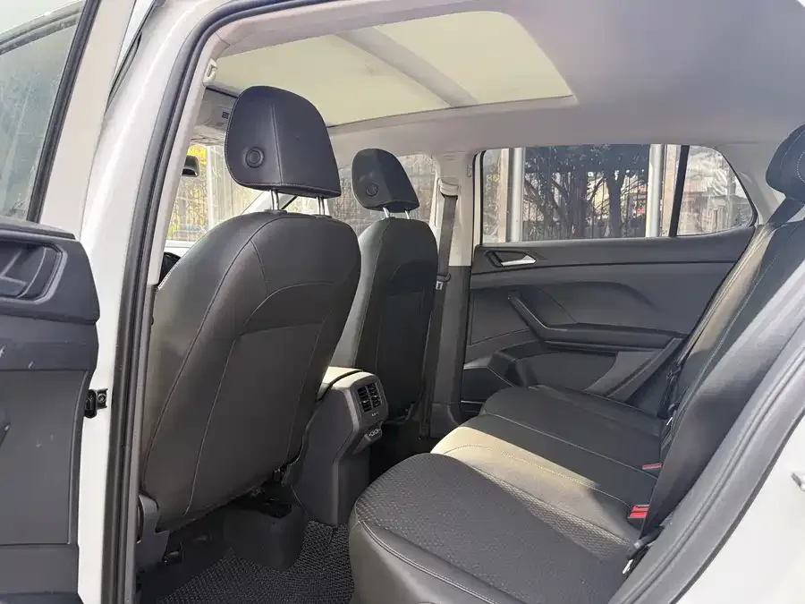 Volkswagen Tacqua Tanying 2021 1.5L Automatic Joy-Link Edition 2023 — миниатюра 4