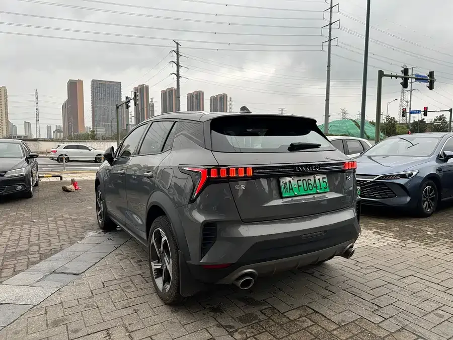 Lynk & Co 06 EM-P Lynk & Co 06 EM-P 2022 PHEV 84KM Endurance Edition Pro 2022 — миниатюра 2