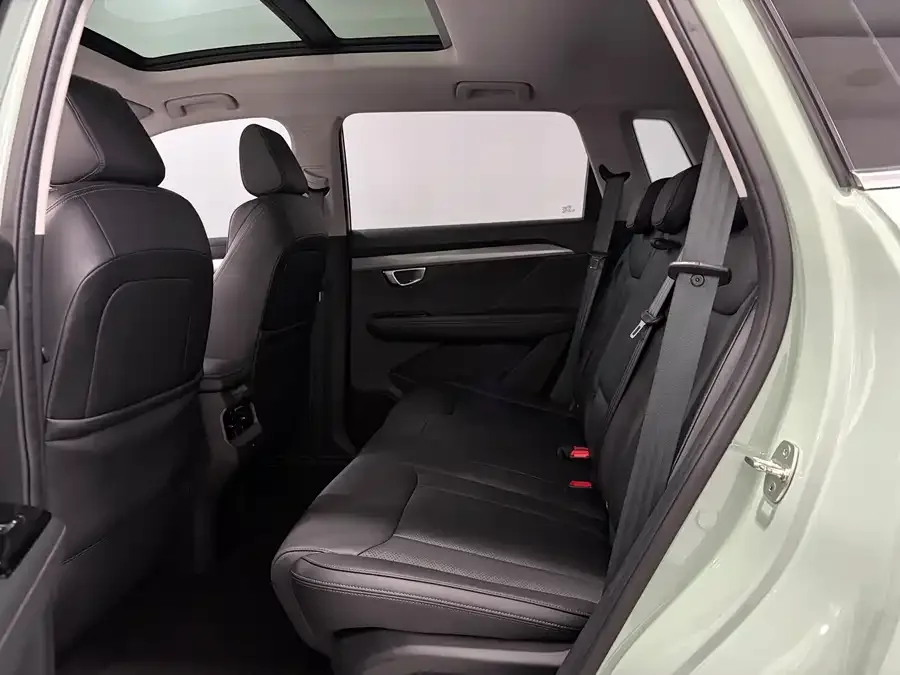 Wuling Xingchen Wuling Xingchen 2021 1.5T CVT Xingyao Edition 2022 — миниатюра 4
