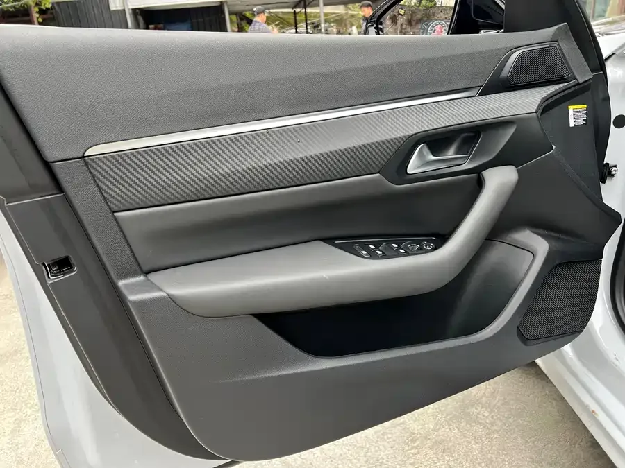 Peugeot 508 Peugeot 508 2023 508L 400THP Control Flagship Edition 2024 — миниатюра 4