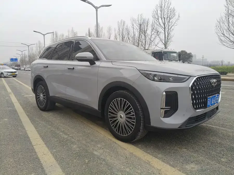 Chery Tiggo 8L Tiggo 8L 2024 2.0T 2WD Premium Edition 5 Seaters 2024 — миниатюра 3
