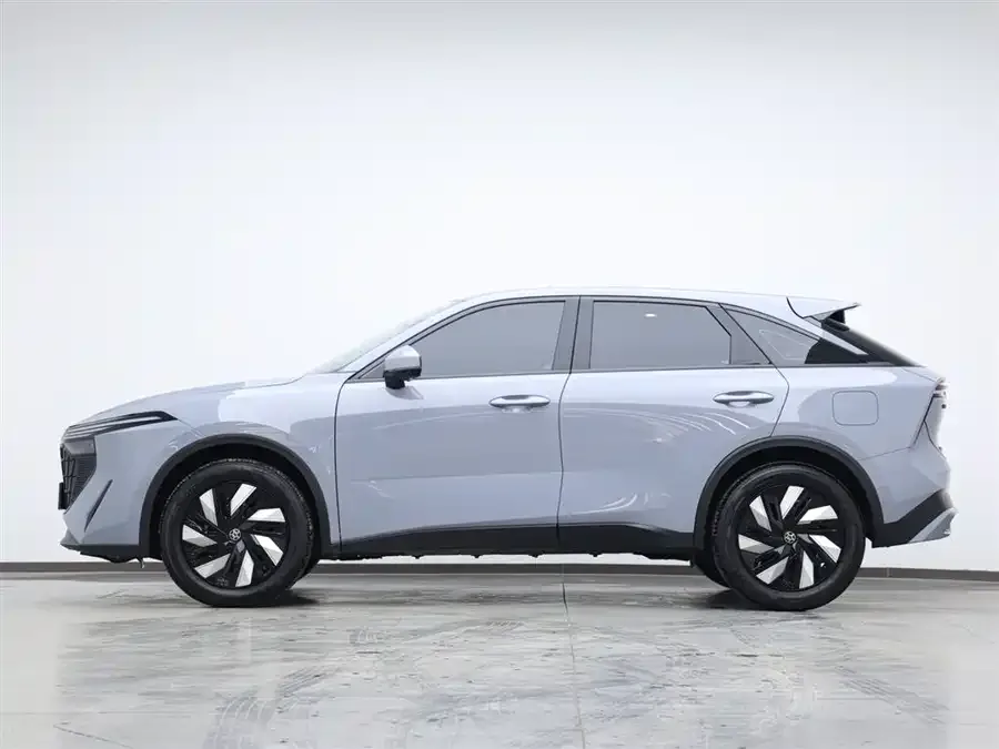 Venucia Big V DD-i Venucia V DD-i 2023 60KM iD version 2025 — миниатюра 2