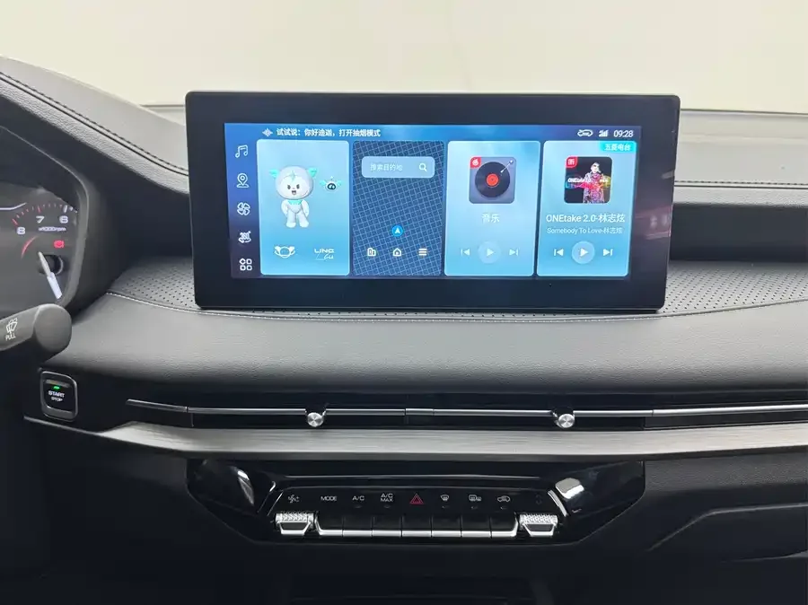 Wuling Jiachen Wuling Jiachen 2022 1.5T CVT exclusive flagship model 2022 — миниатюра 5