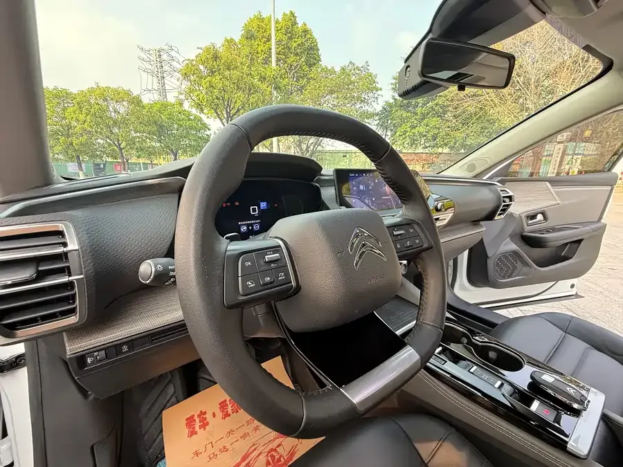 Citroen Versailles C5 X Versailles C5 2022 — миниатюра 3
