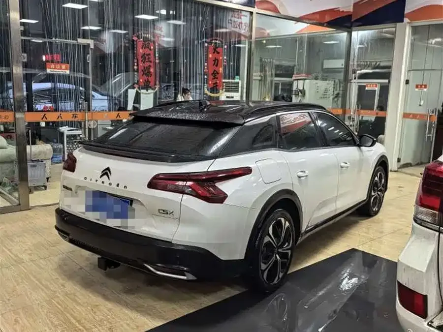 Citroen Versailles C5 X Versailles C5 X 2023 1.6T is extraordinary 2023 — миниатюра 2