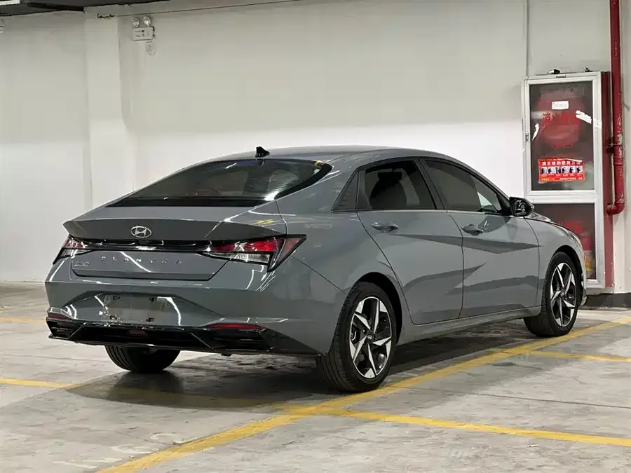 Hyundai Elantra Elantra 2022 1.5L CVT GLX Elite Edition 2023 — миниатюра 2