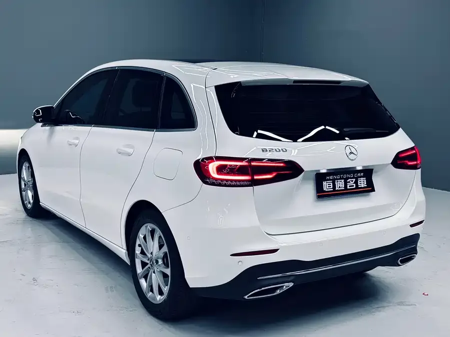Mercedes-Benz Class B Mercedes-Benz B-Class 2022 facelift B 200 fashionable model 2022 — миниатюра 3