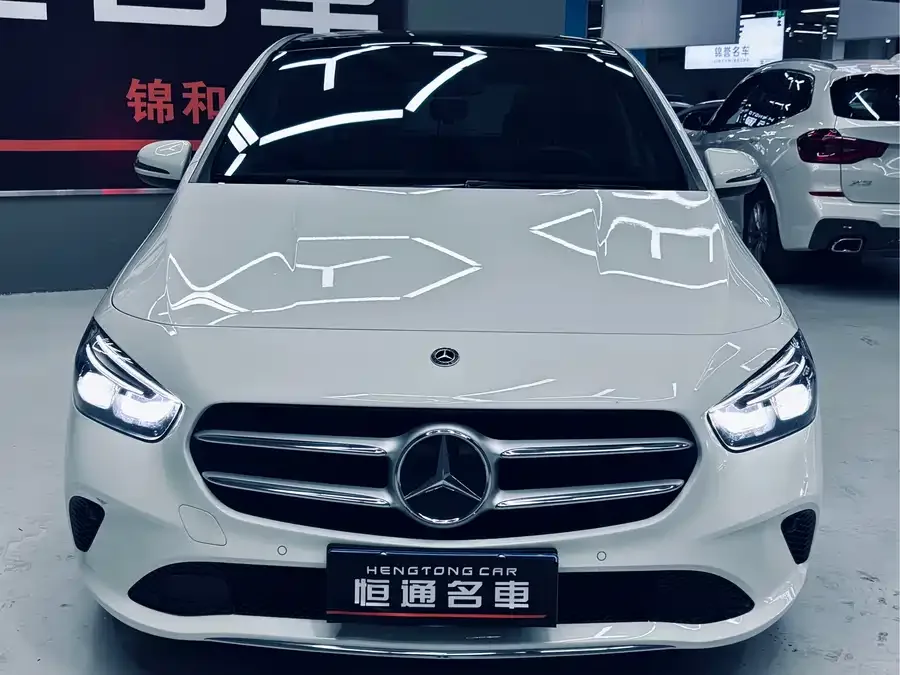 Mercedes-Benz Class B Mercedes-Benz B-Class 2022 facelift B 200 fashionable model 2022 — миниатюра 4