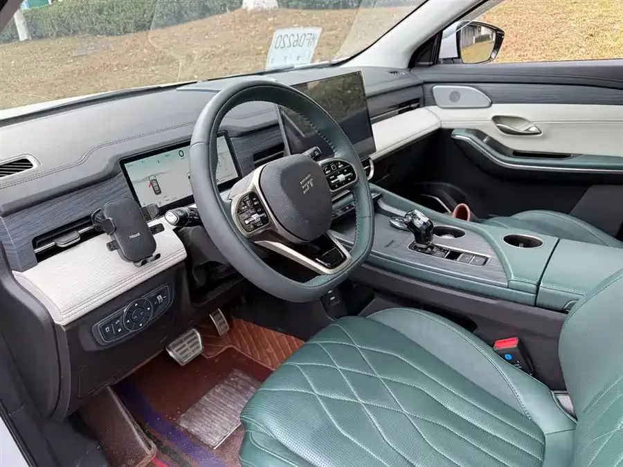Jetour X90 C-DM JETOUR X90 C-DM 2025 Luxury Edition 7 Seaters 2025 — миниатюра 4