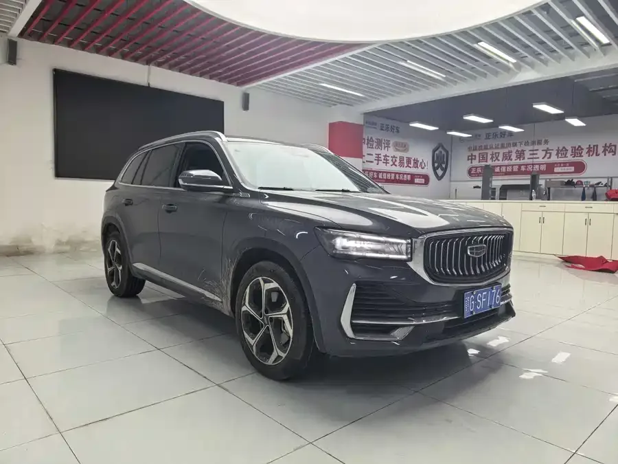 Geely Monjaro Xingyue L 2025 2.0TD Automatic Cloud Edition 2025 — миниатюра 3