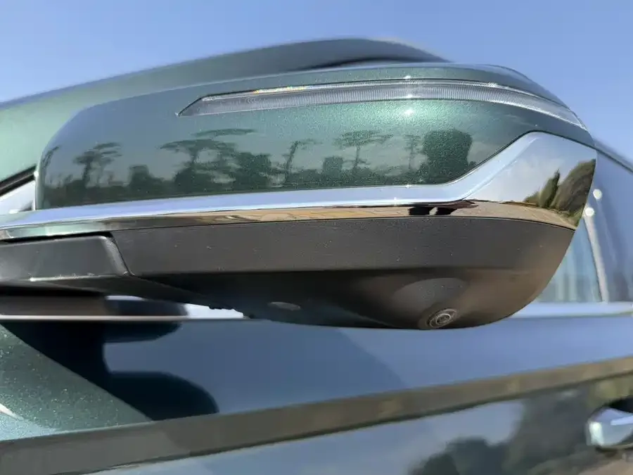 Geely Monjaro Xingyue L 2025 Dongfangyao 2.0TD Automatic 4WD Moon-Watching Edition 2024 — миниатюра 5