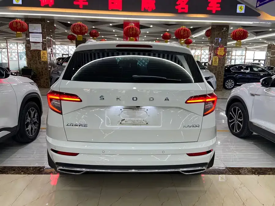 Skoda Karoq Korok 2022 TSI280 Deluxe Edition 2022 — миниатюра 2