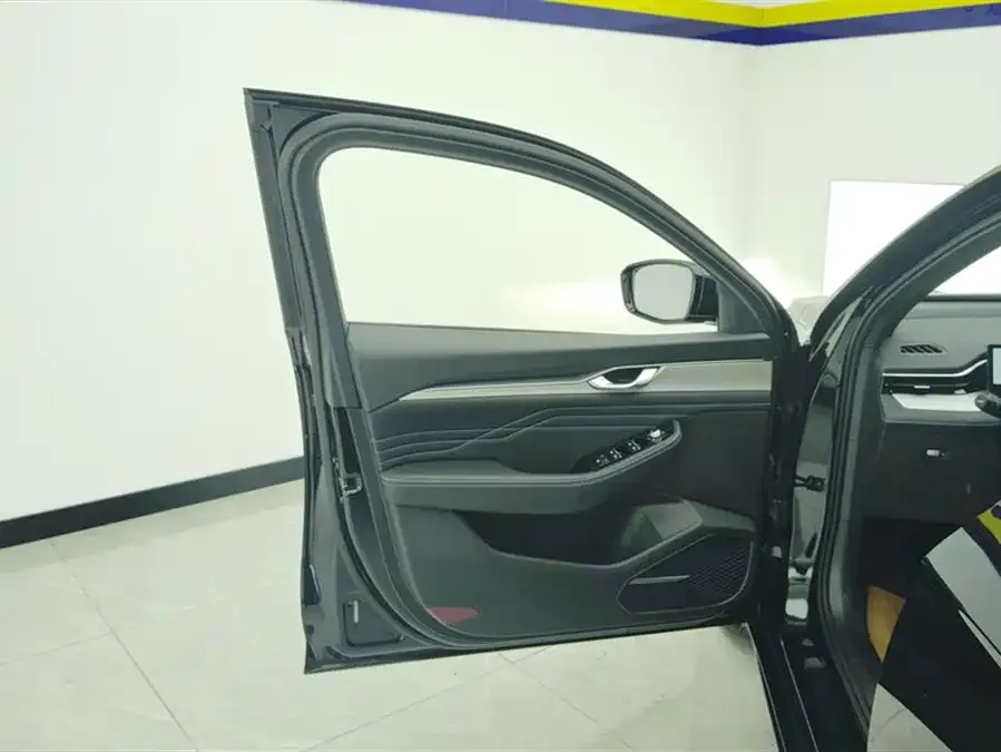 Geely Xingrui Xingrui 2025 Dongfangyao 1.5TD Fuyao Edition 2026 — миниатюра 4