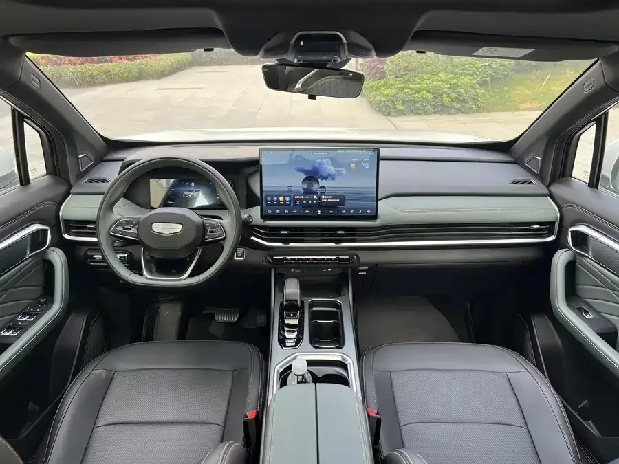 Geely Haoyue L Haoyue L 2024 2.0T DCT Flagship Model 2025 — миниатюра 4