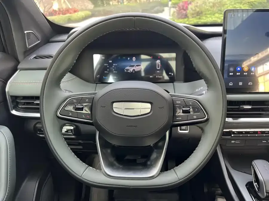 Geely Haoyue L Haoyue L 2024 2.0T DCT Flagship Model 2025 — миниатюра 5