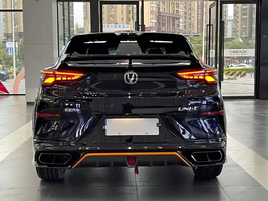 Changan UNI-T Changan UNI-T 2023 second generation 1.5T sports version flagship model 2023 — миниатюра 4