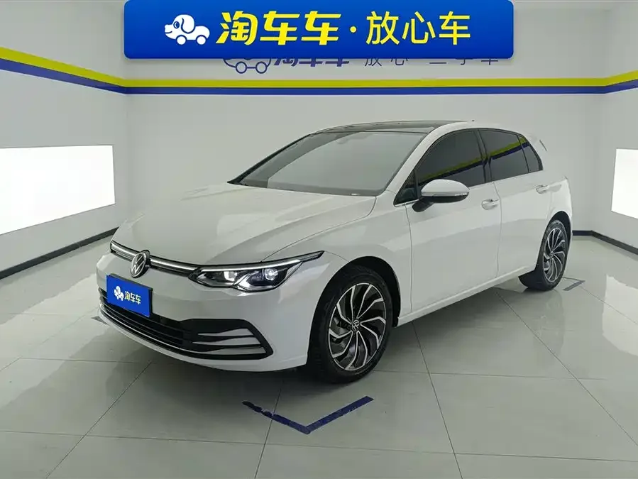 Volkswagen golf Golf 2023 facelift 280TSI DSG Pro 2024 — фото 1, купить с доставкой в Москву