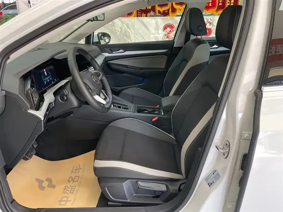 Volkswagen golf Golf 2023 280TSI DSG Pro 2023 — миниатюра 5