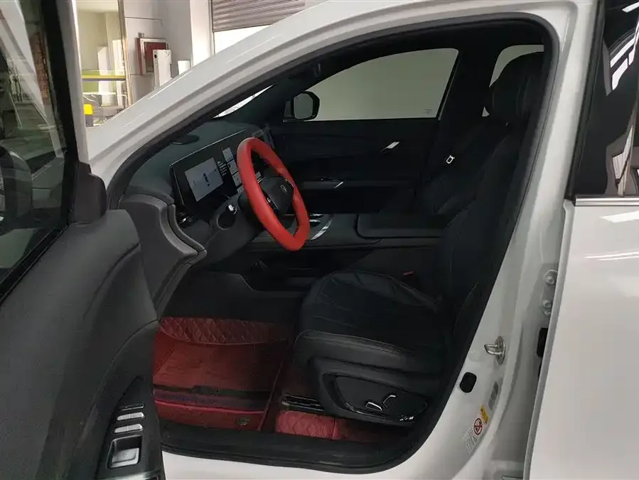 Changan CS75PLUS Changan CS75PLUS 2025 fourth-generation 1.5T New Blue Whale Smart Flagship Edition 2024 — миниатюра 5