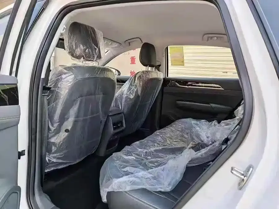 Wuling Starlight Wuling Starlight 2025 70km Smart Standard 2026 — миниатюра 2