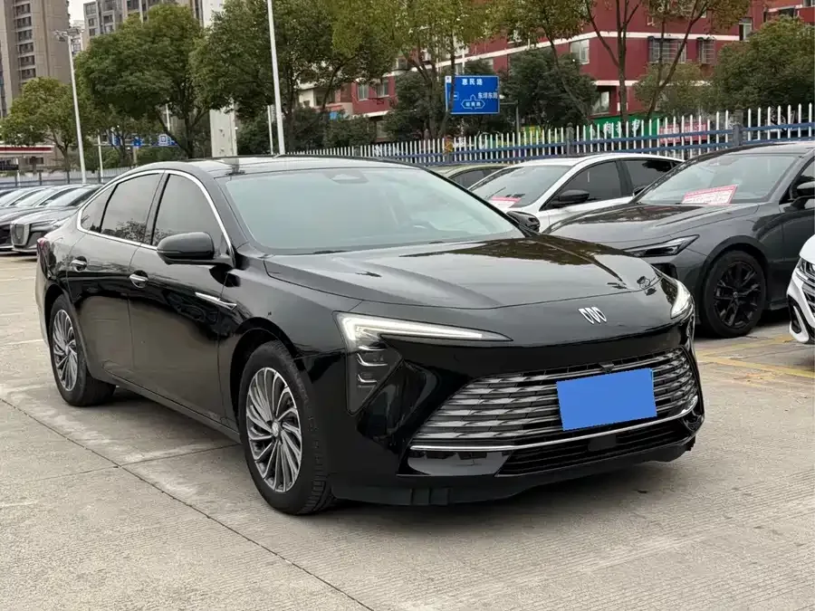 Buick LaCrosse LaCrosse 2023 28T Premium Edition 2024 — миниатюра 3