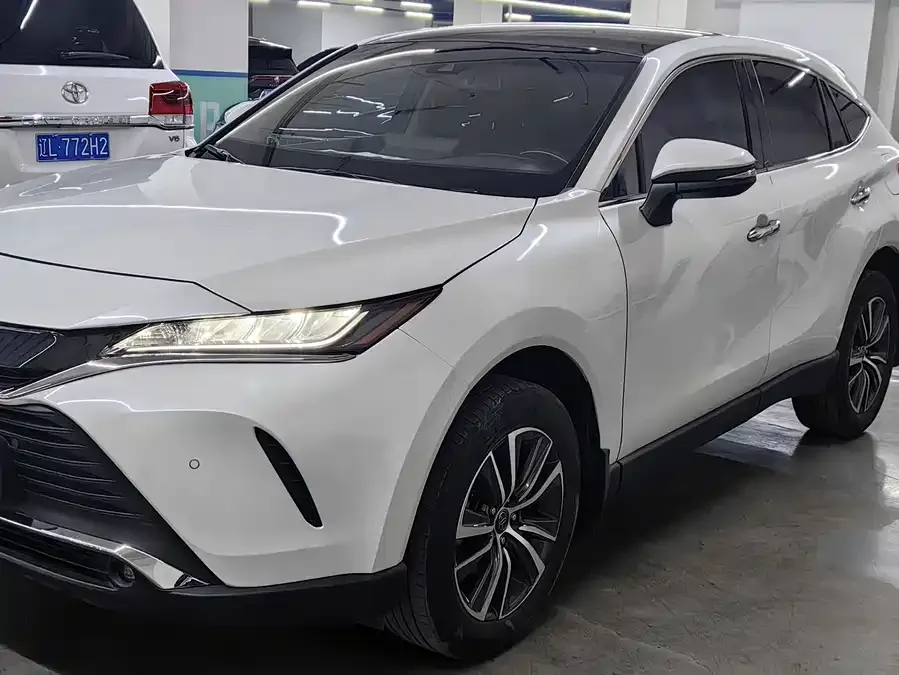 Toyota Lingfang HARRIER Lingfang Harrier 2022 2.0L CVT 2WD Luxury Edition 2022 — миниатюра 3